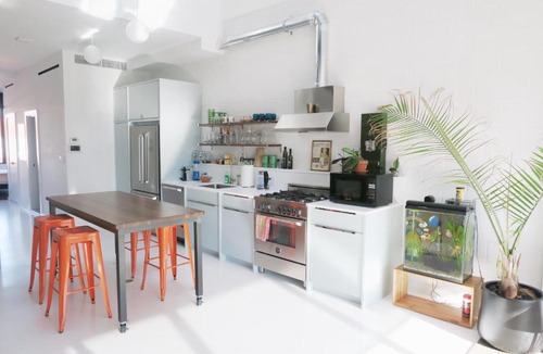 Hunters Point Apartment | Luxury 3 bedroom Duplex Manhattan Skyline Vews