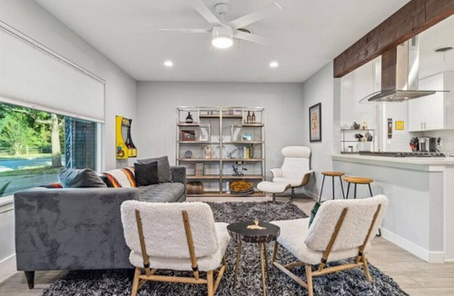 University Hills House | Luxury 3bd/2ba University Hills!