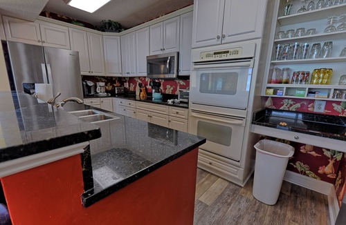 Myrtle Beach Condo | Luxury 5 Bedroom Oceanfront Condo With Spectacular Views, Jacuzzi, 3 Pools