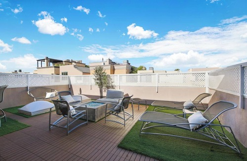 Marina Peninsula House | Luxury 5-bedroom house with AC in Marina del Rey