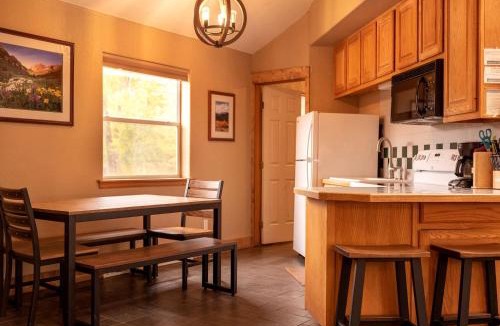 Salida House | Luxury Cabin with ATV Trails near the Continental Divide in Colorado