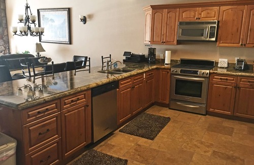 Brian Head Condo | Luxury Condo in Brian Head, Beautiful Amenities, Easy Walk/Ski To Slopes