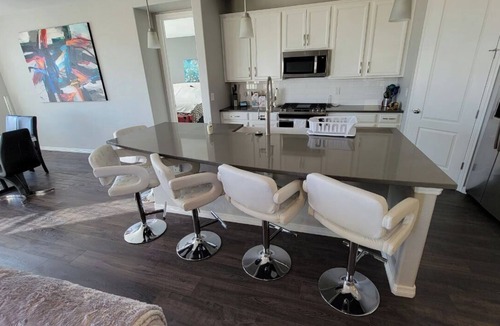 Arvada House | Luxury home near mountains, Boulder and Denver. Under an hour to ski resorts!