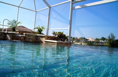Pelican House | Luxury Newly Furnished Villa, Heated Infinity Pool/Spa, Gulf Access, free WiFi
