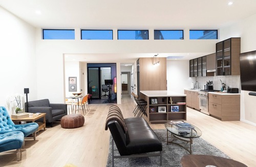 Cow Hollow Apartment | Luxury top floor apartment in heart of Marina with amazing views, & amenities