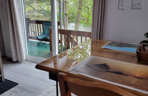 Friendsville House | Magnolia River Charming house in fantastic Friendsville with WiFi, AC