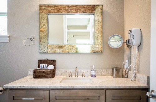 Spring Branch House | Maisonette ∙ 1 bedroom ∙ 2 guests