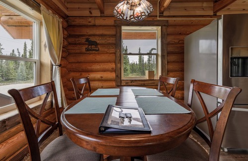 Harding-Birch Lakes Cabin | Mamie's Hideaway
