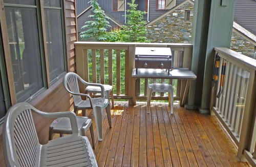 Mammoth Lakes Condo | Mammoth Mountain Luxurious - 3 Bdrm 3.5 Bath, 2 Car Garage, Central Heat & A/C