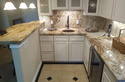 Thornton House | Manor North of Denver easy access to Rafting, Trails, Dog Park, Dining, Downtown