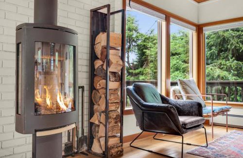 Neahkahnie Beach Apartment | Manzanita Beach Ocean View Cabin Pet Friendly