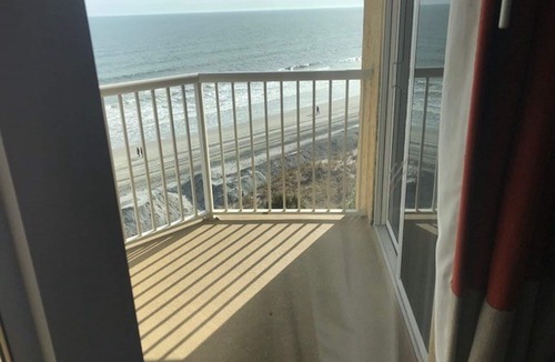 Windy Hill Condo | Marsh View 2 BR 2 BA, 4/18/25 to 4/25/25, Week 16, Fri-Fri. Room 1503,
