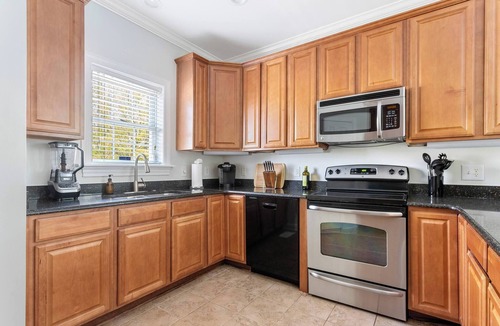 North Charleston House | ✰ MARSH VIEW - CHARMING 3BR/2.5BA - BIKES/KAYAKS ✰