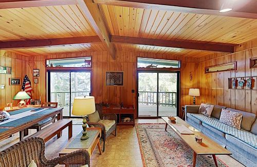 Dunes City House | Marty's Lakehouse on the Coast