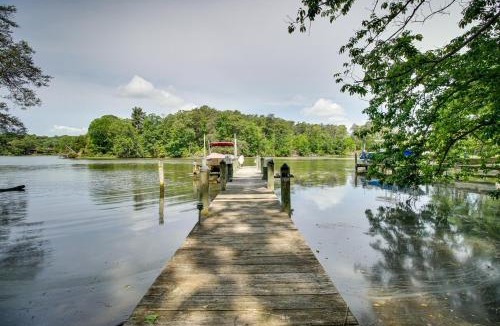 Lusby House | Maryland Vacation Rental with Private Pool and Dock