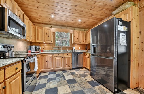 Morganton Cabin | Meadow Creek - Pet-friendly retreat with rambling creek, hot tub, fire-pit, WiFi, and sprawling manicured meadow land for serene relaxation