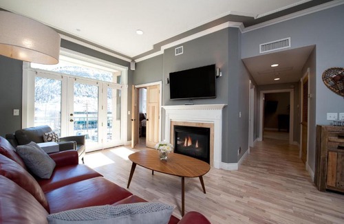 Historic Downtown Durango House | Mears House Unit 2C