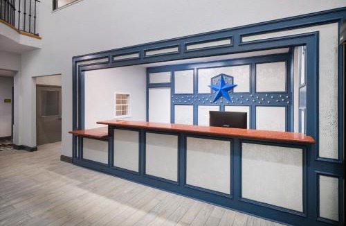 El Lago Hotel | Melrose @ Seabrook, BW Signature Collection by Best Western