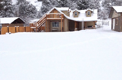 Vadito House | Mi Casa es tu Casa, 12 mi. from Sipapu Ski Area in the beautiful Penasco Valle