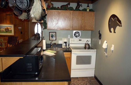 Warrior's Mark Condo | Miner's Candle #3: Cozy - Close to Town and Slopes - Pool and Hot Tub Access