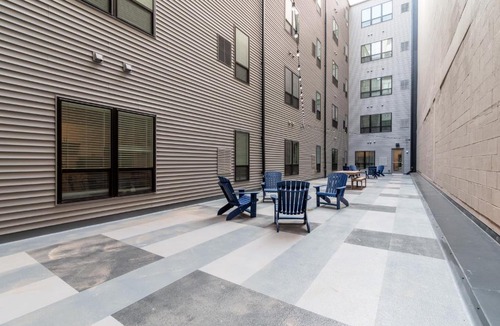 Scioto Mile Apartment | Mint House Columbus - Capitol Square