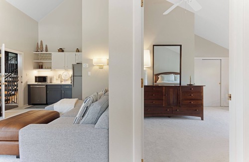 Vail House | Minutes From Vail Village & Golden Peak - Free Shuttle - Private Hot Tub & Sauna