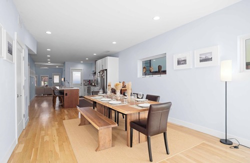 Five Points House | Modern 3BR House in RiNo Art Districtn