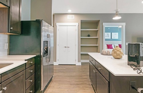 Allandale Apartment | Modern Apartment in Prime Location (ID1166X331)
