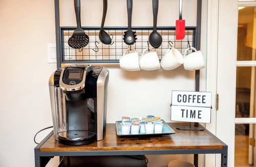 Wheaton-Glenmont House | Modern Cozy Silver Spring Getaway Basement Guesthouse - Close to DC