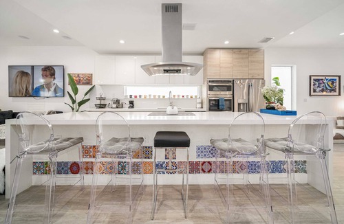 Coral Way House | Modern haven 5B 4B with heated Pool