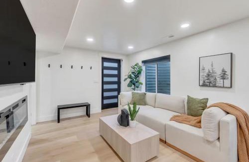Lehi Apartment | Modern LuxeDen with Private Hot Tub and Fenced Yard