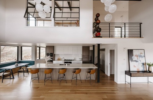 Wonderland Hills House | Modern Residence Panoramic Views