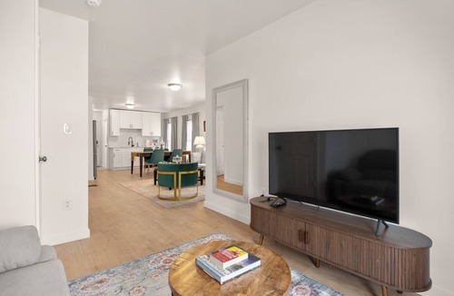 Syracuse Apartment | Modern Serenity Stay w/king Bed, WIFI and Central Air 1 & 1/2 baths!
