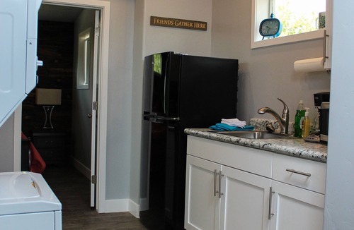 Glendale Cabin | Modern Tiny House in Apple Orchard w/Mountain View! Between Zion and Bryce