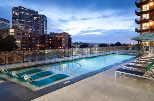 Uptown Apartment | Modern Uptown 1BR w/ W/D, Gym & Pool, walk to RiNo bars, by Blueground