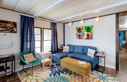Montego Bay House | Montego Bay - Lola B's Bayside Beach Bungalow