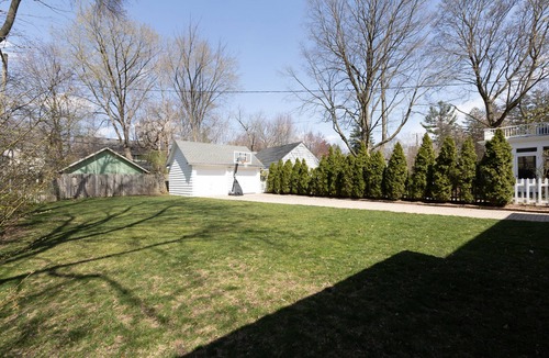Burns Park House | Most desired neighborhood in Ann ArbornnSleeps 8. 4 bedrooms. 2 bathroomsn