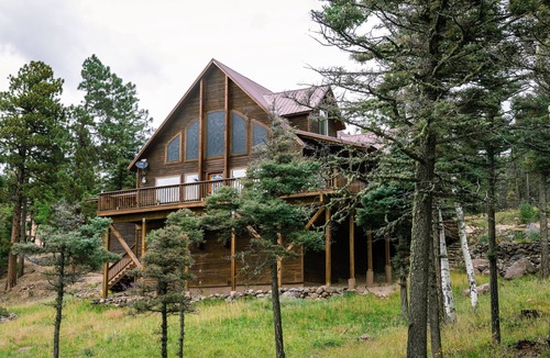 Angel Fire House | Mountain dream home with 180 degrees views of the Moreno Valley and Major Peaks