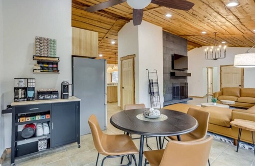 Morrison House | Mountain Mansion | Hot Tub | Sauna