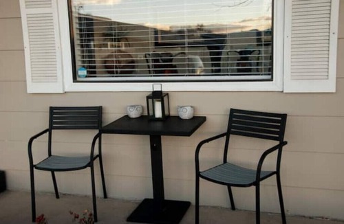 Englewood House | Mountain View 3 Bed - 2 Bath Freshly Remodelednn