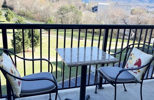Pigeon Forge Condo | Mountain View Paradise - Unit 3507 - FREE Attraction Ticket with EACH night Stay (Including Dollywood)
