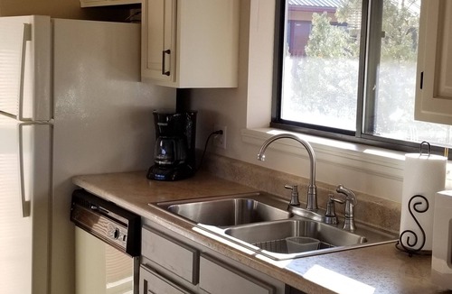 Pagosa Springs Condo | Mountain views, 30 minutes to Wolf Creek, close to restaurants, pubs and shops.