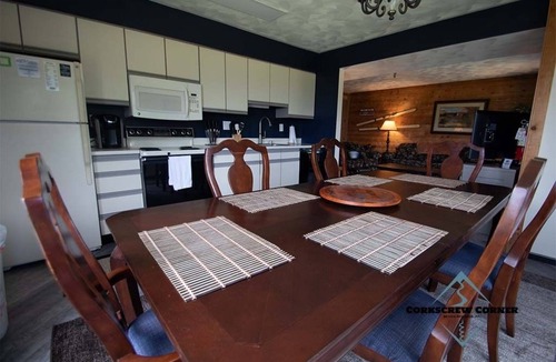 Seven Springs Condo | Mountain Views & Year-Round Adventure – 3BR Slope-Side Home at Seven Springs