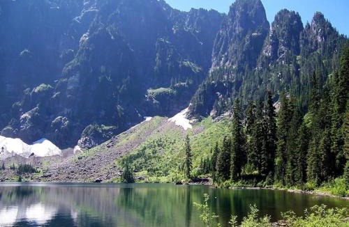 Verlot House | Mt Pilchuck River Cabin