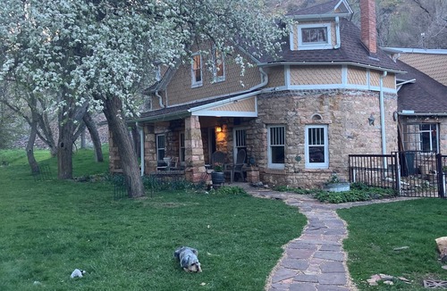 Golden House | Mt. Vernon Ranch House near Red Rocks and Colorado Mountains, skiing. Est 1860