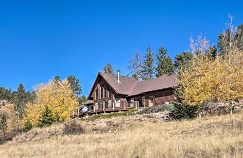 Cripple Creek House | Mtn-View Cabin with Deck, 3 Mi to Cripple Creek!