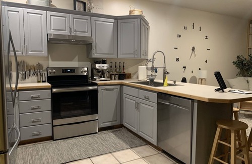 Midway Apartment | MtnPad Midway Studio Apartment