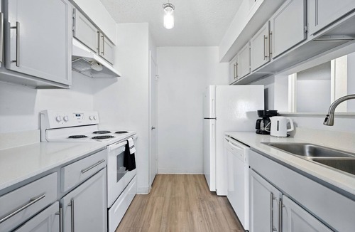 Windsor Park Apartment | Mueller Flats 1221 I Spacious 2 bed 2 Bath