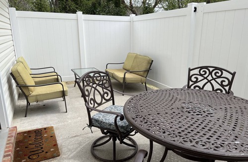 Murfreesboro House | Murfreesboro townhome, convenient to I-24, 30 minutes to Nashville