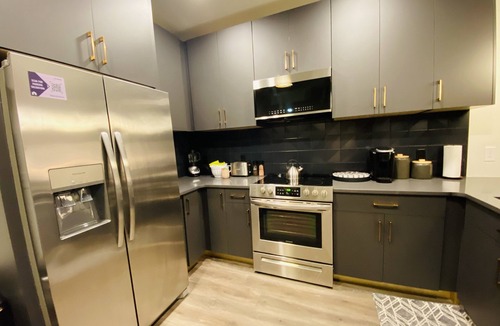 Rolling Mill Hill Condo | Muse Condo - Walking distance to Broadway, Ascend Amphitheater & Titans Stadium.